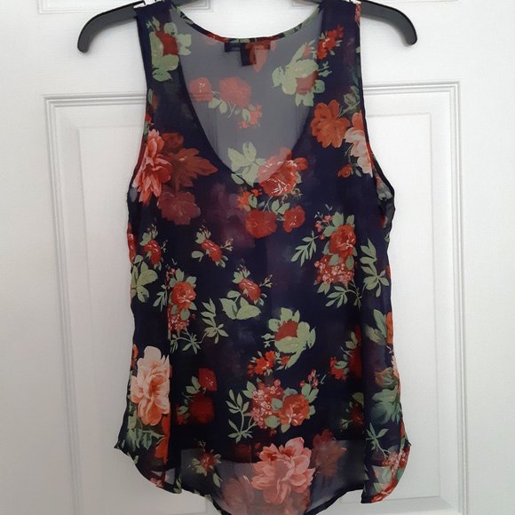 Streetwear Society Sleeveless Navy Floral Sheer Blouse with Buttons - Picture 1 of 4